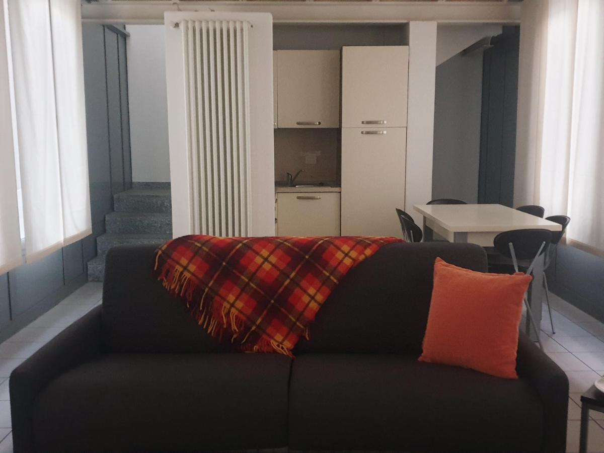 Appartamenti Tra Lago E Montagna Casa Ideale Lecco Ngoại thất bức ảnh